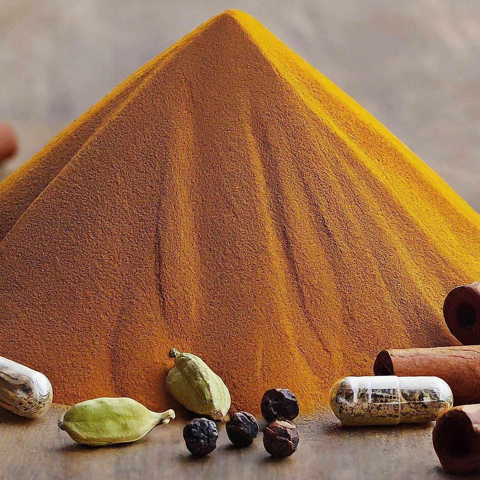 500mg Organic Turmeric, Cinnamon, Ginger, Cardamom & Black Pepper Capsules